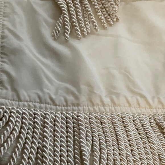 HOLIDAY Table Runner - Picture 4 of 6